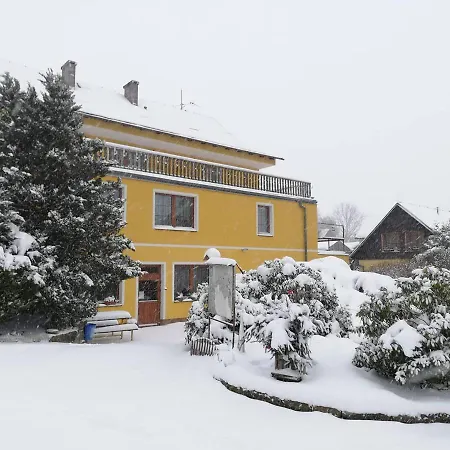 Gasthof Pastis Janov