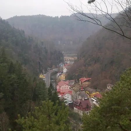 招待所 帕斯提斯旅馆 2*